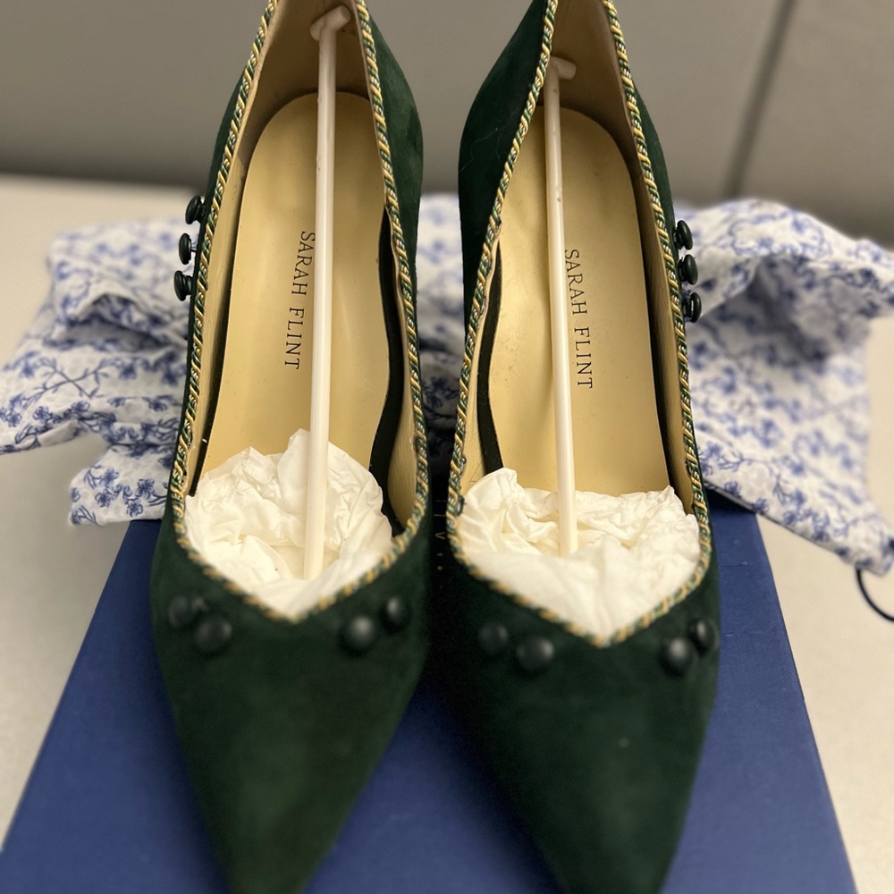 Sarah Flint Dark Green Pointed Suede Heels with Sm  Button Details Size 40 9-9.5